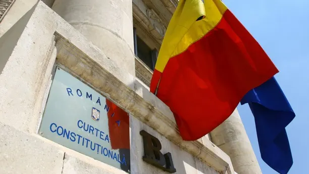 Primarii penali, îngenuncheaţi de CCR. Aleşii locali condamnaţi cu suspendare îşi pierd mandatul
