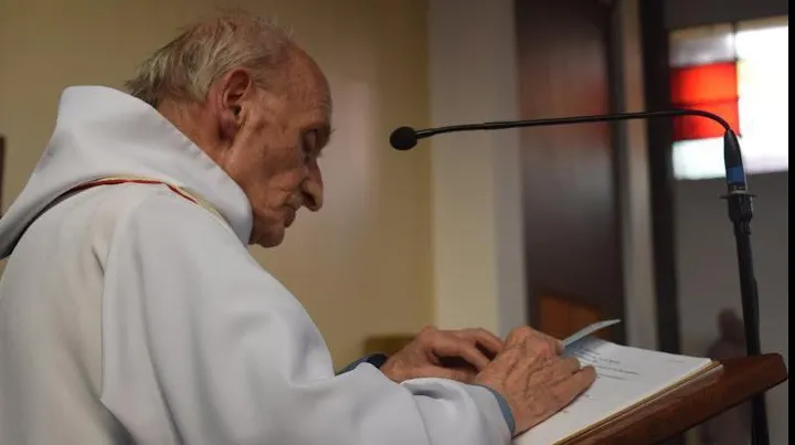 Premierul Franței, avertisment-șoc: Teroriştii vor să provoace un război între religii