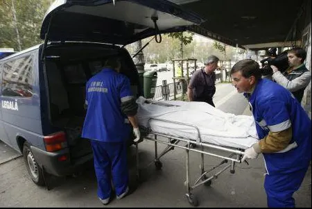 Descoperire şocantă la Constanța! Un bărbat, găsit mort în toaleta unui mall