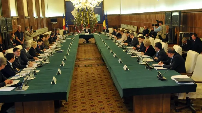 Guvernul înlesneşte accesul la informaţiile de interes public. Ce sarcini au instituţiile