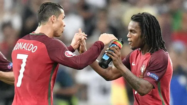 EURO 2016. Caz incredibil în Franţa: lăudat pentru prestaţiile la 18 ani, ar avea de fapt 23-24 ani