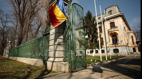 Partidele nu își plătesc chiriile la stat
