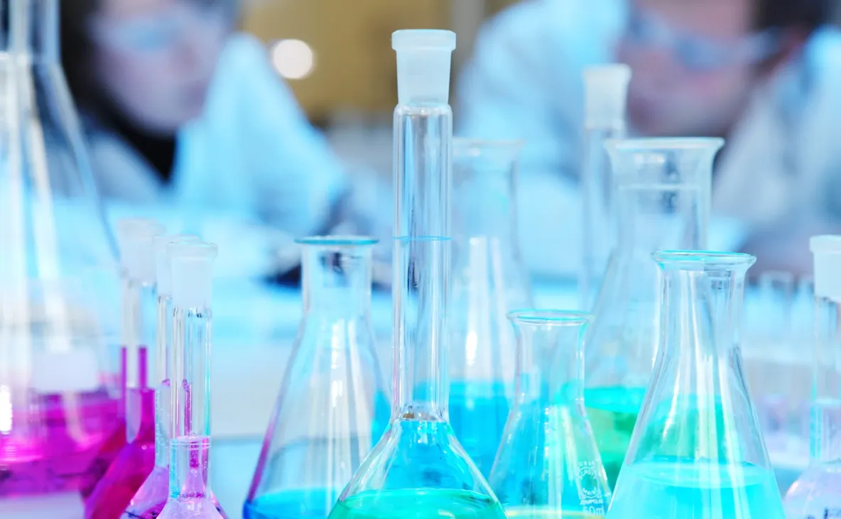 Subiecte Chimie BAC 2016. Subiecte uşoare la Chimie organică şi anorganică Bacalaureat 2016