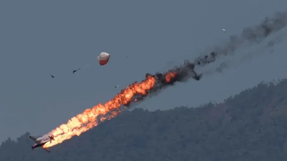 ACCIDENT aviatic în timpul unui spectacol aeronautic
