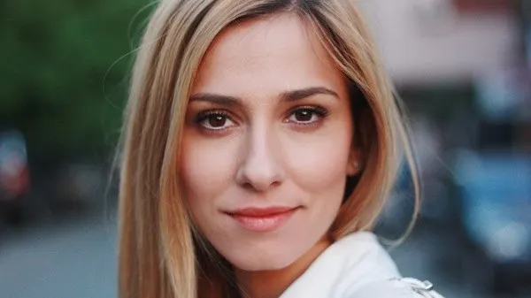 Dana Rogoz, scandal pe Facebook. Toate mămicile au pus-o la zid