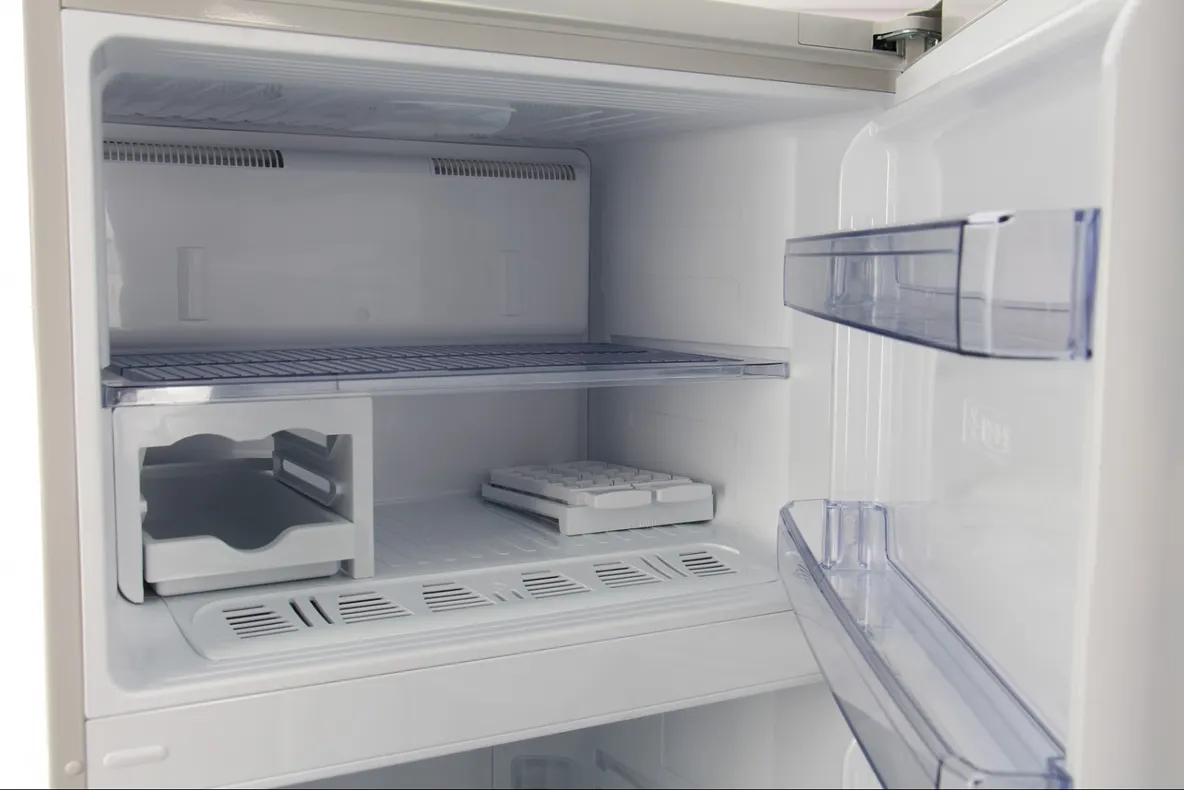 eMAG – Promotie mare la frigidere Beko si Arctic – Topul frigiderelor cu cele mai mari reduceri