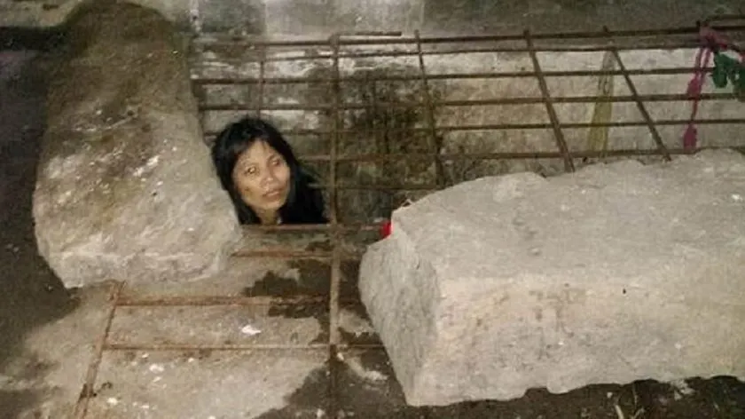 Femeie inchisa de familie intr-o cusca. Motivul este socant