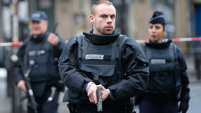 Refugiatul afgan, bănuit că ar fi plănuit un atac terorist la Paris, a fost eliberat