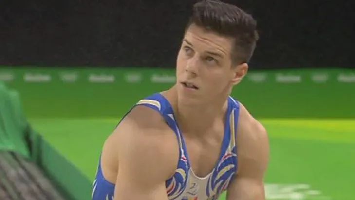 Imagini care strâng lacrimi. Sacrificiile făcute de gimnastul Răzvan Andrei Muntean