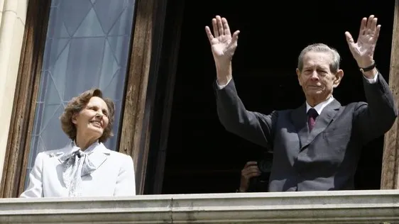 Ea este nepoata secretă a Regelui Mihai I. Cine este tânăra care nu are titlul de principesă