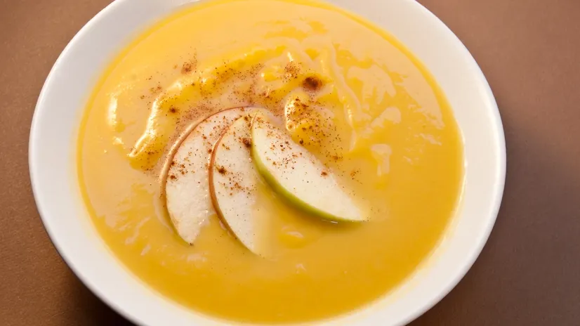 Ce se întâmplă dacă pui o bucată de măr în supă 