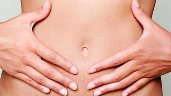 Era bolnavă de cancer ovarian şi s-a vindecat miraculos cu un preparat făcut din trei ingrediente 