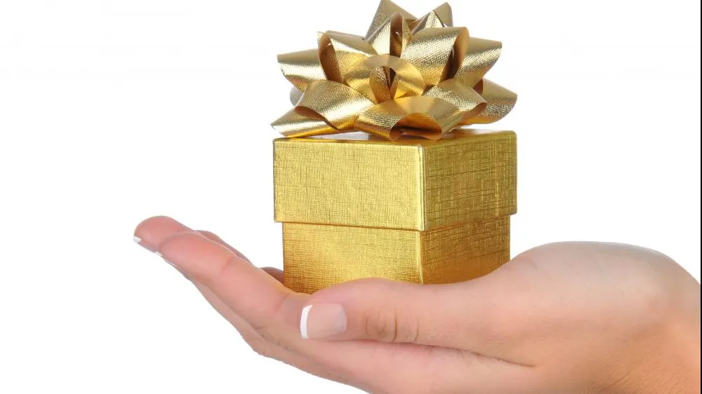I-a dat un cadou profesoarei sale. Când l-a deschis, femeia a rămas fără replică. "E ciudat"