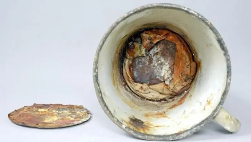 Ce secret ascundea CANA unui prizonier de la Auschwitz. Au stat acolo 70 de ani fără să ştie NIMENI!