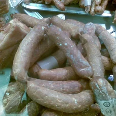 Tu ştii ce cumperi? Galeria ororilor din magazinele şi restaurantele din România