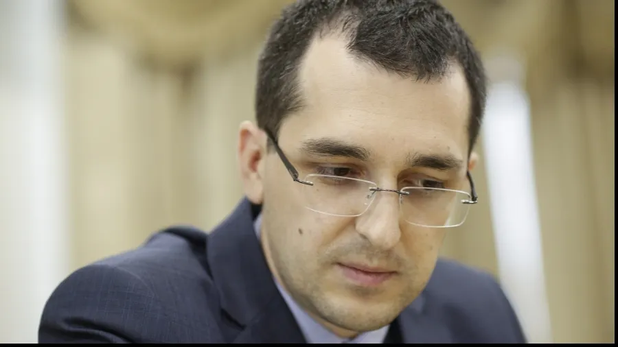 Ministrul Sănătăţii: Legea vaccinării ar trebui asumată de guvern