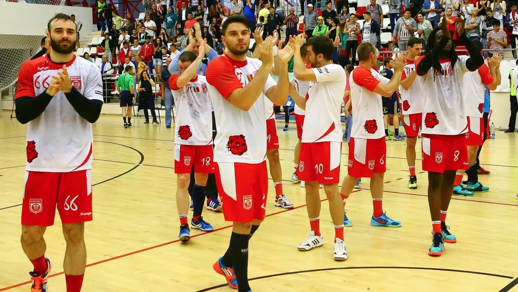 Handbal masculin: Dinamo - CSM Făgăraș 36-24, în Liga Națională
