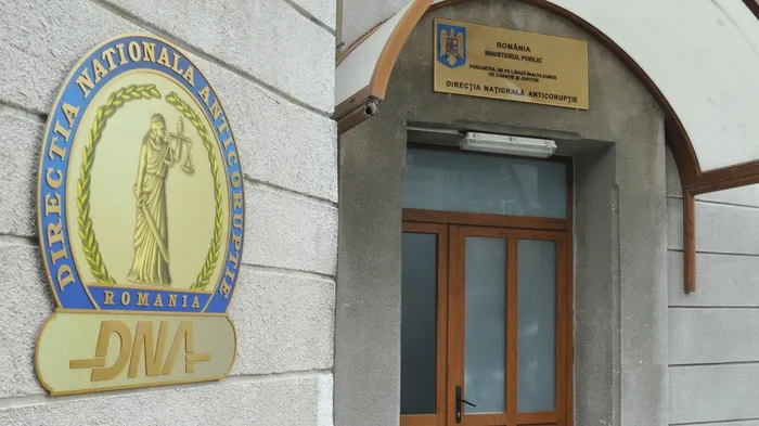 Familia lui Traian Băsescu, în vizorul DNA. Procurorii sunt cu lupa pe campania din 2009