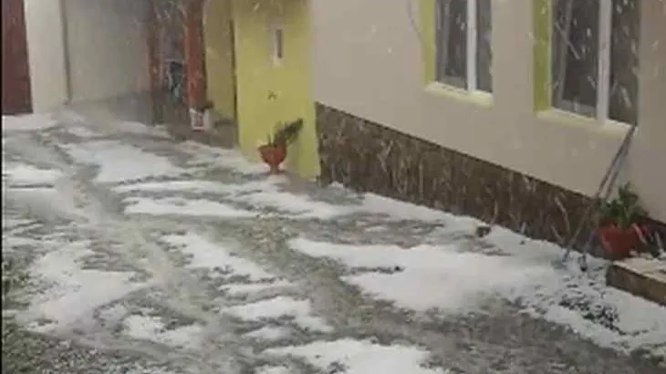 Grindina a făcut ravagii în judeţul Alba! Cod galben de vreme rea 