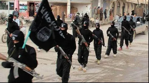 ISIS, o nouă execuție barbară: 6 dezertori au fost zdrobiți cu buldozerul