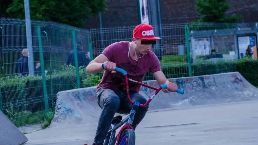 Moarte inexplicabilă a unui tânăr de 18 ani pasionat de sport extrem. SMURD l-a găsit fără suflare