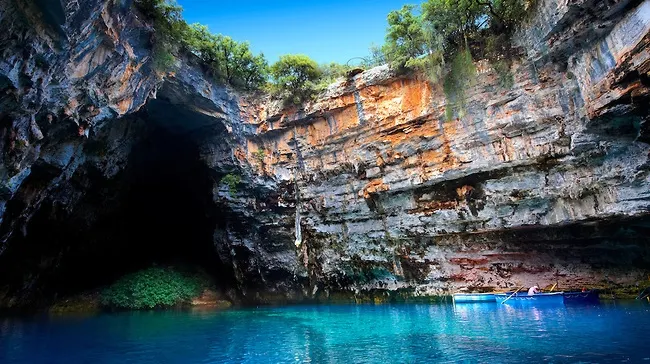 Destinaţiile favorite de vacanţă ale românilor din această vară 