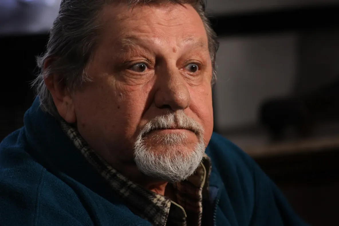 Gestul uluitor făcut de un preot în timpul slujbei de înmormântare a lui Sebastian Papaiani