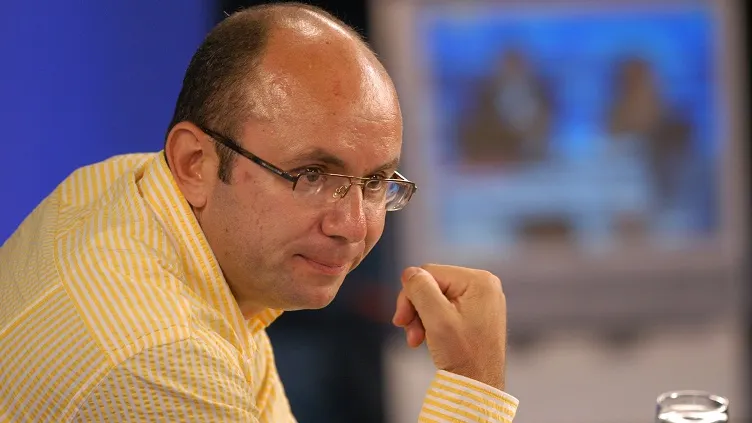 Guşă: Patronii de presă nu ar fi trebuit judecaţi înaintea politicienilor care au făcut un mare rău
