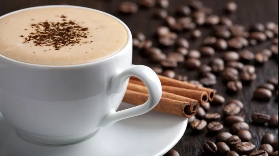 De ce e bine să adaugi puţin lapte în cafea 