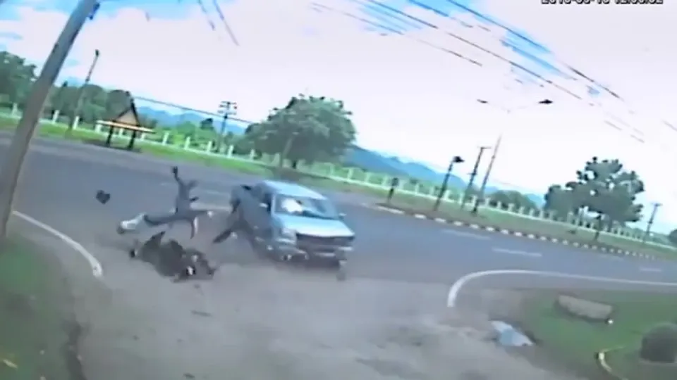 Momentul ŞOC în care sufletul unei femei părăsește corpul, după un accident fatal