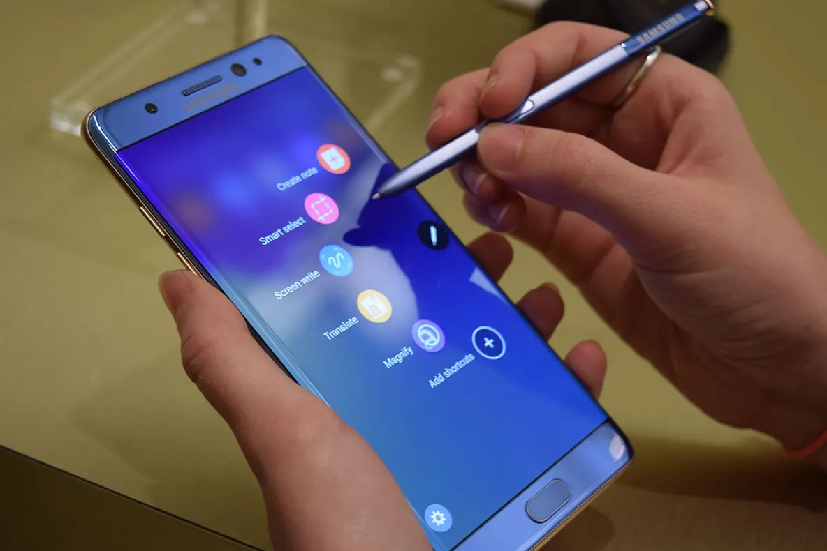 Samsung a luat o decizie RADICALĂ în privinţa telefonului Galaxy Note 7