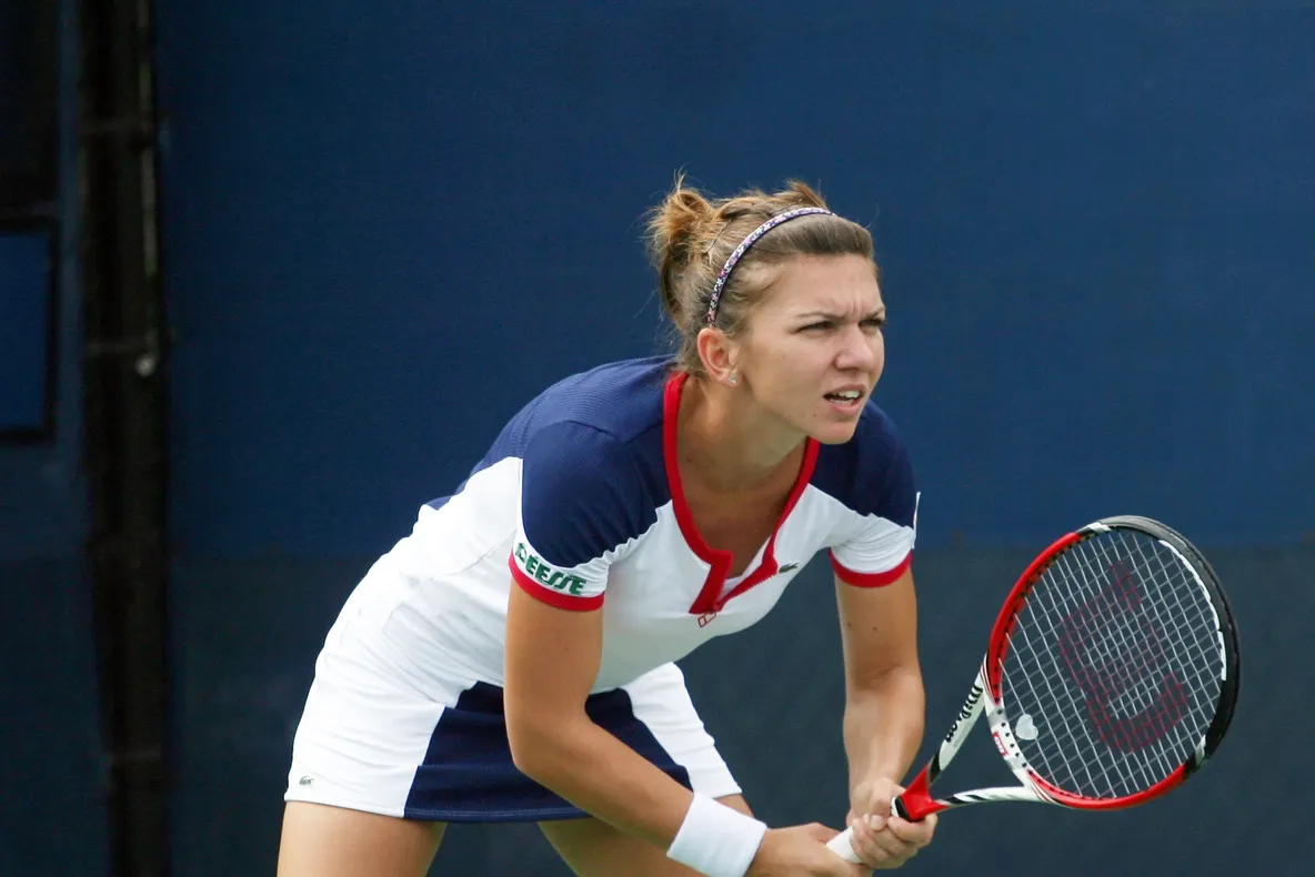 Partida Simonei Halep cu Yanina Wickmayer de la China Open, amânata din cauza ploii