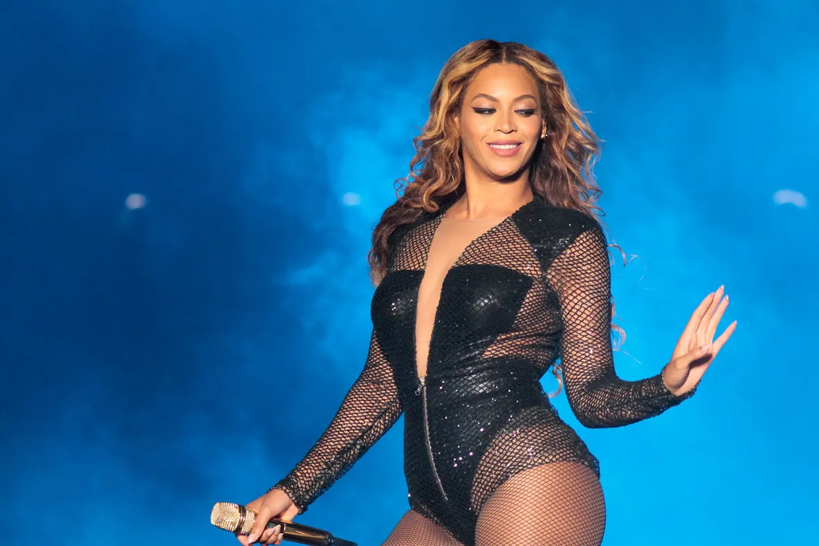 Alegeri SUA 2016. Beyonce, discurs emoţionat despre Hillary Clinton