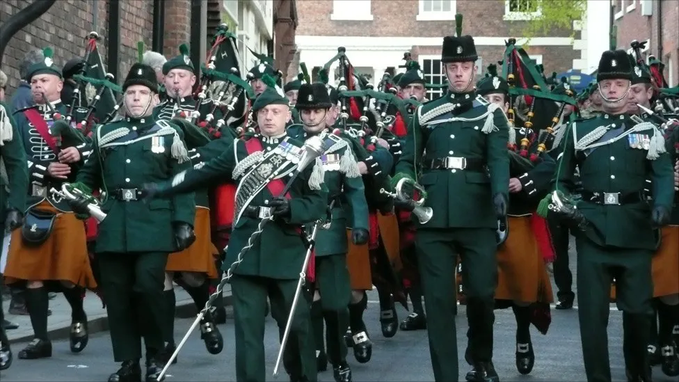 Premieră absulută de Ziua Naţională! Artiştii din Royal Irish Regiment, pentru prima oară în România