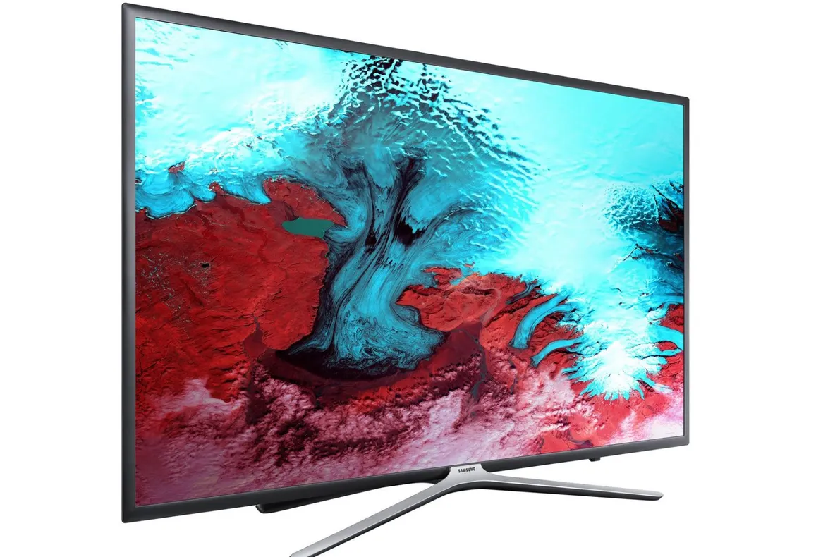 Reduceri televizoare. Ofertele zilei de la Cel.ro