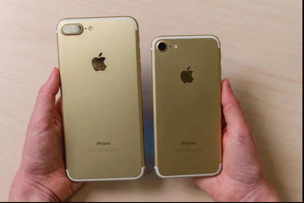 Black Friday iPhone 7 - Care este oferta eMAG pentru cel mai ravnit telefon al momentului