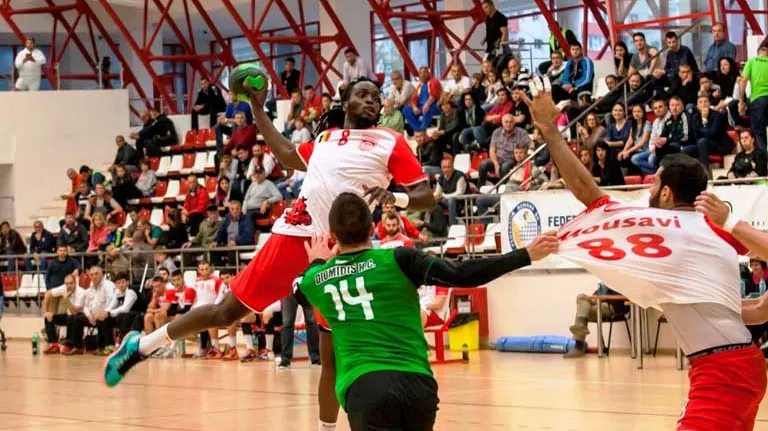 Victorie pentru Dinamo în Liga Campionilor la handbal