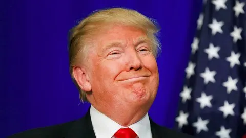 Donald Trump are doi noi consilieri prezidenţiali. Cine sunt aceştia?