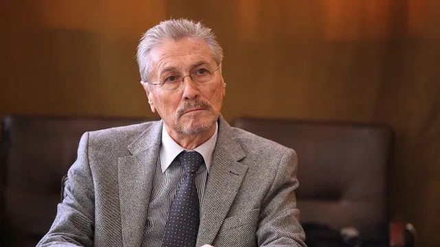 Emil Constantinescu, la 80 de ani, filmat la piață! Cum a fost surprins?