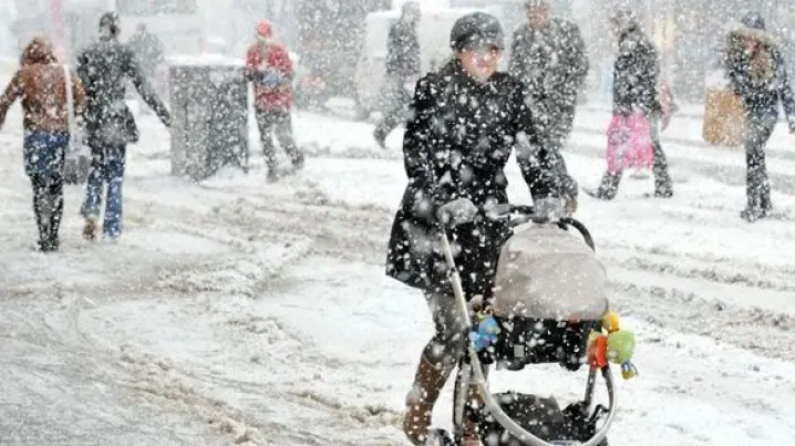 ALERTĂ de la meteorologi! COD GALBEN de VISCOL până la ora 11. Vezi HARTA
