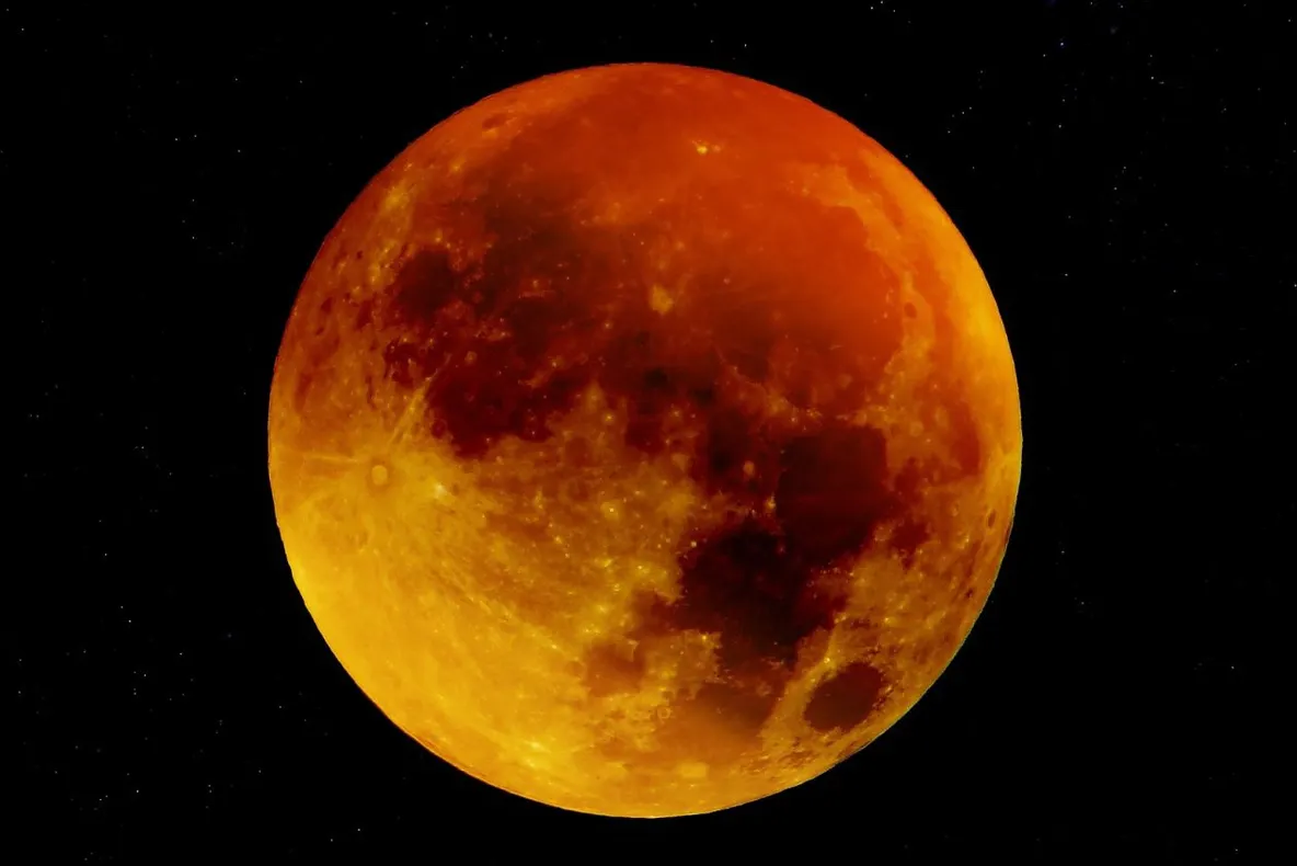 5 zodii influențate de super-luna din 14 noiembrie