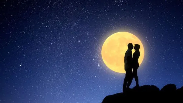 Ce se întâmplă dacă faci sex când e LUNĂ PLINĂ. De mai bine de 2.000 de ani, oamenii spun că...