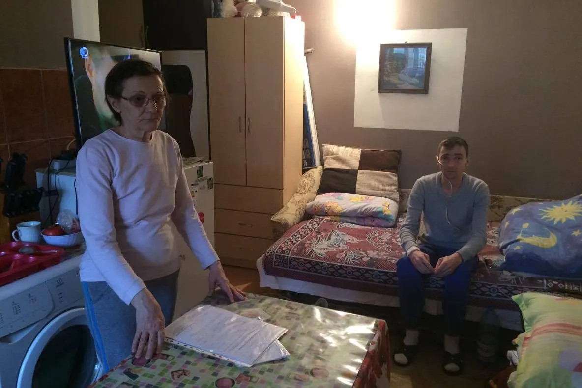 Scandalul centrelor de transplant. Un bolnav, pe lista de aşteptare: "Să-mi spună cât să mai rezist"