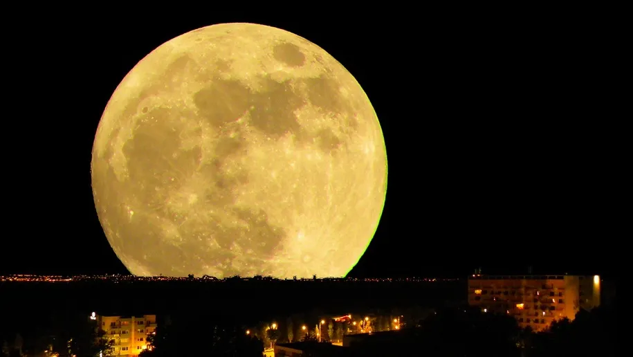 Detaliul înfricoșător care nu s-a spus până acum despre SUPER LUNA din 14 noiembrie