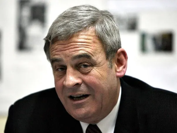 Laszlo Tokes a pierdut procesul intentat lui Iohannis şi Cioloş 