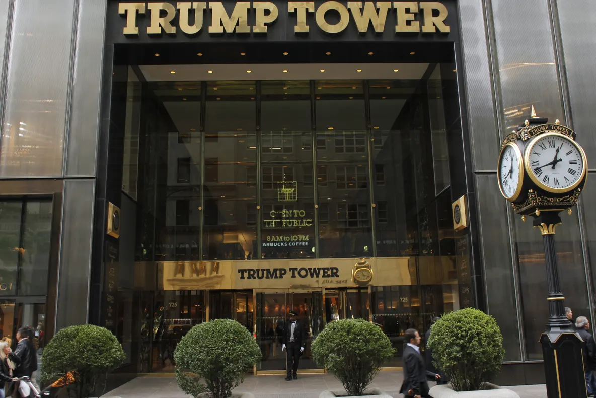 Ce s-a întâmplat cu Trump Tower din New York, după ce Donald Trump a devenit noul preşedinte al SUA