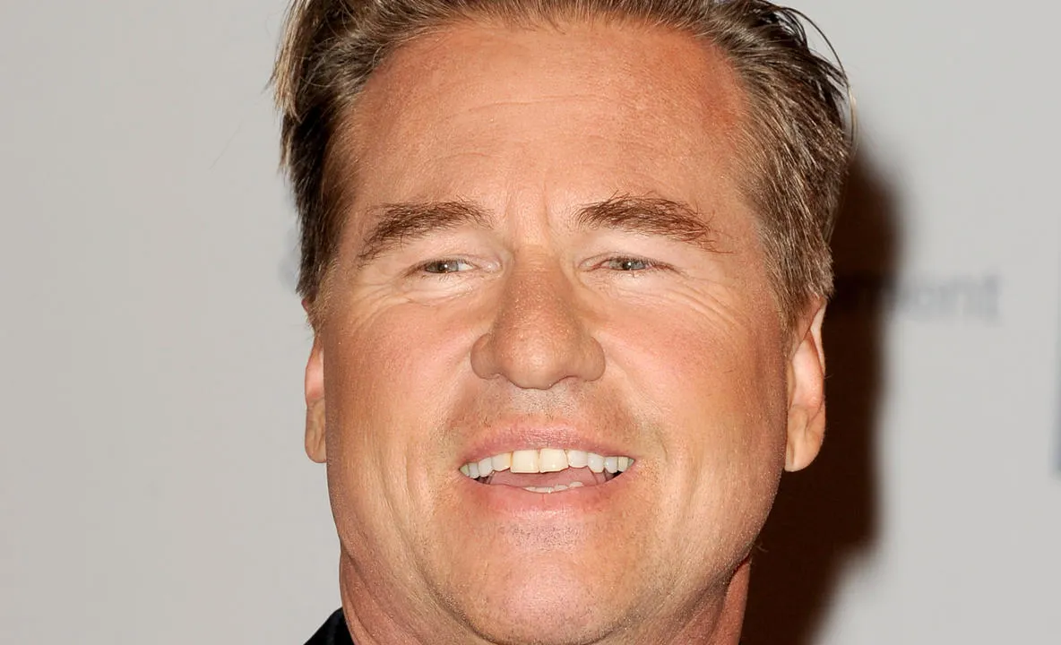 Cum a răspuns Val Kilmer după ce Michael Douglas a spus că acesta suferă de cancer