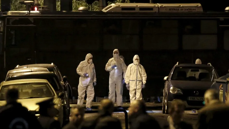 Panică în Grecia. Dispozitiv exploziv, descoperit în faţa ministerului Muncii din Atena