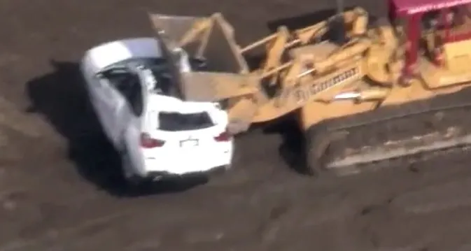 Au distrus 120 de BMW-uri nou-nouţe. Daună totală de 6 milioane de euro. Ce s-a întâmplat