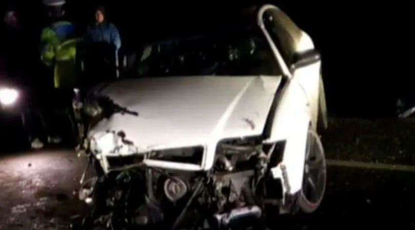 Accident CUMPLIT noaptea trecută. Doi tineri au murit și alți șase sunt răniți